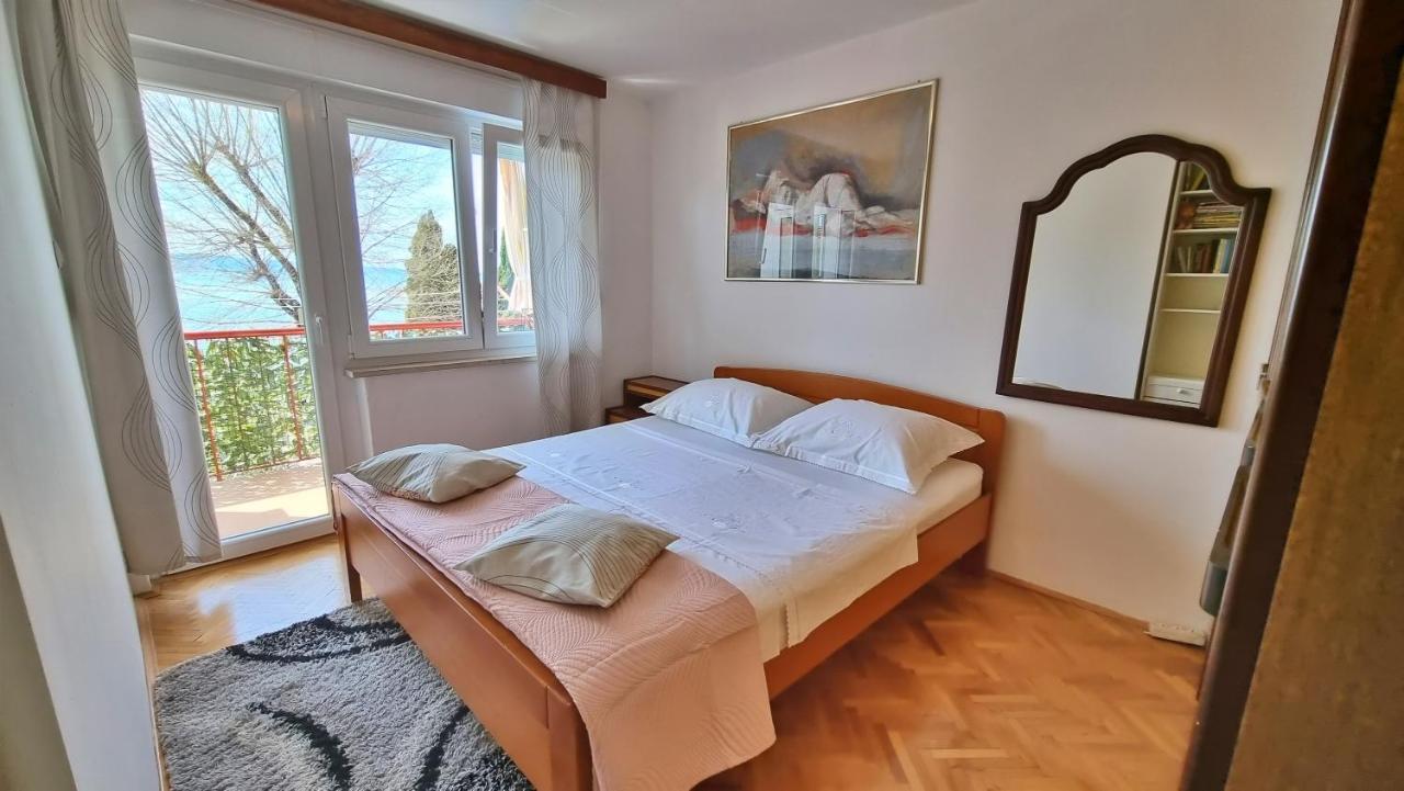 Apartment Tica Omiš Exteriör bild